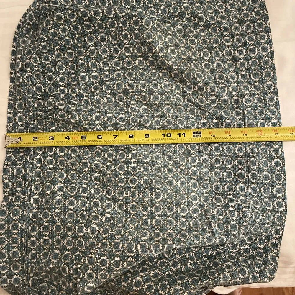 Vintage 1970s Green Geometric Floral Kitchen Apron One Size Pocket Handmade